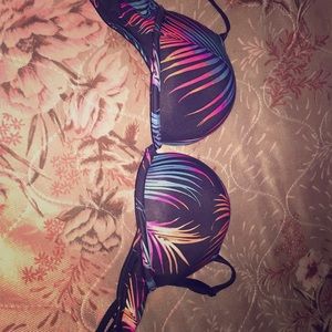 Vs push up bra